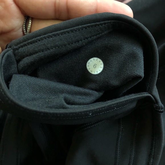 Lululemon leggings - Picture 4 of 4